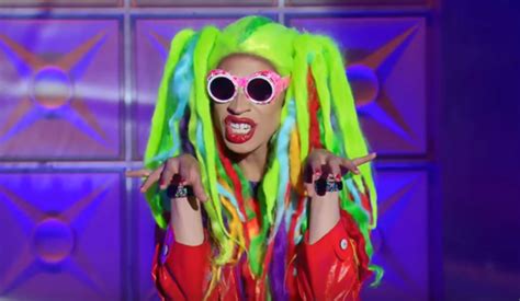 yvie oddly looks|Yvie Oddly .